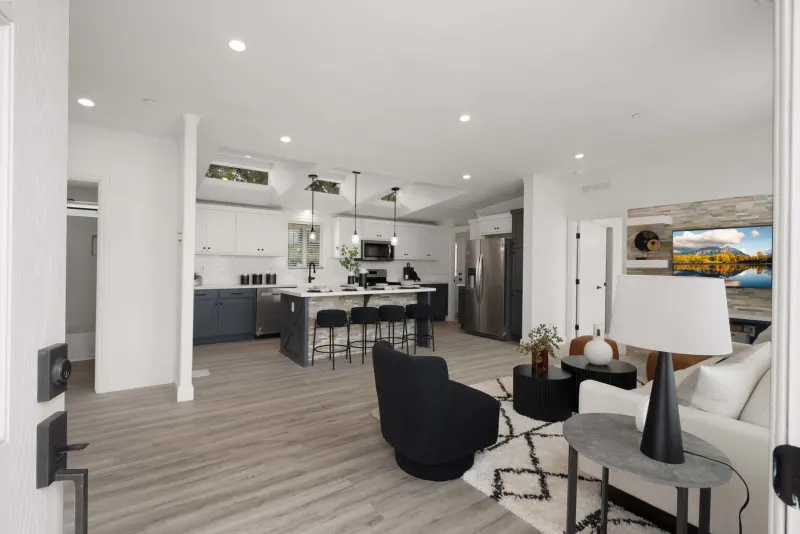 Bd 04 (4424) interior home features