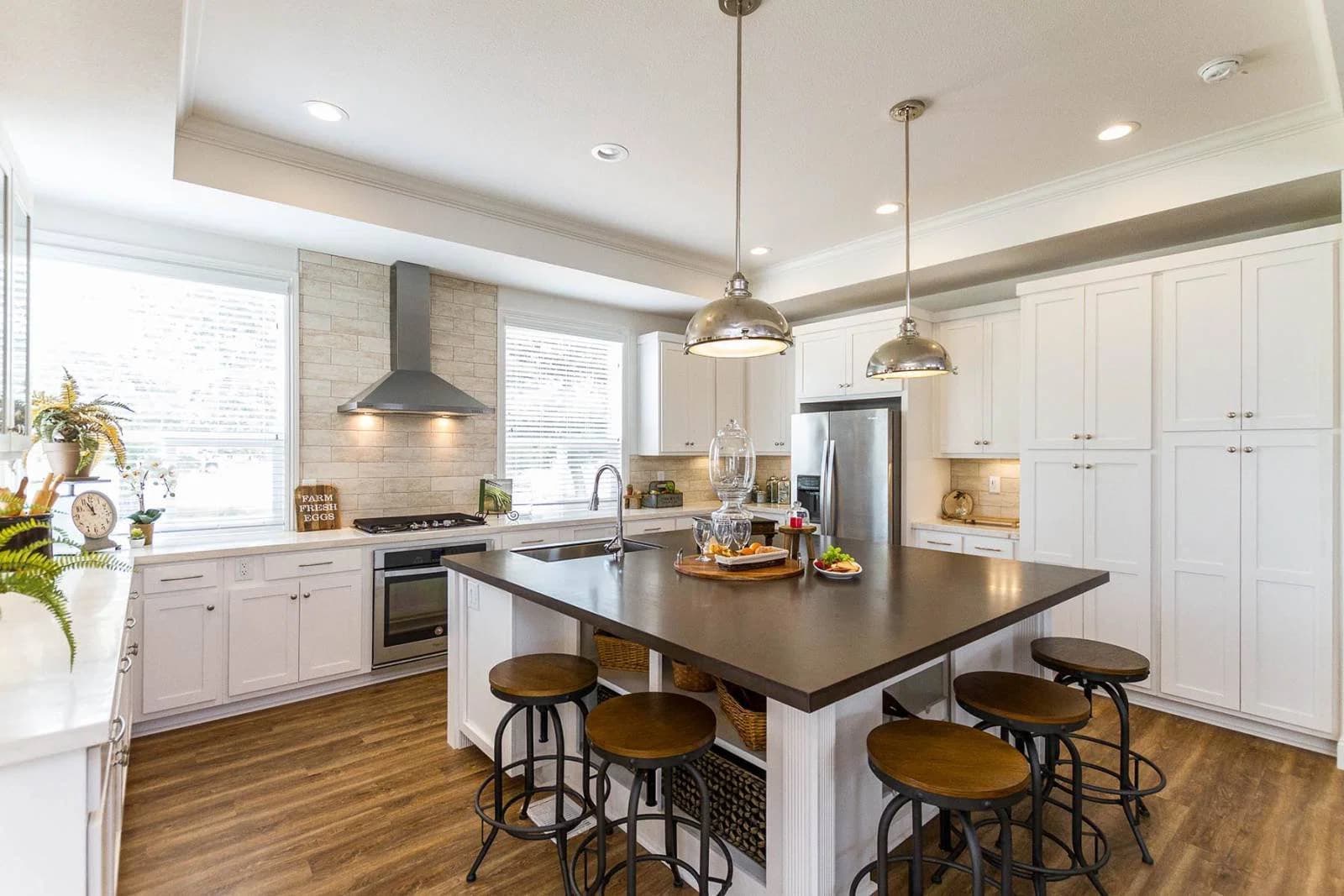 Kingsbrook hero and kitchen home features