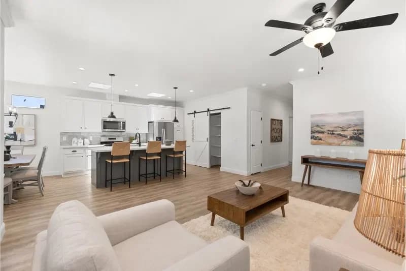 Sunset ridge-k596g hero and interior home features