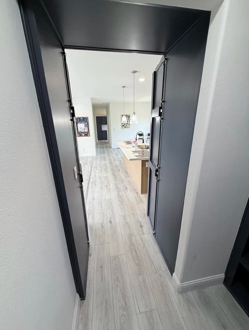 Rise 28583r interior home features