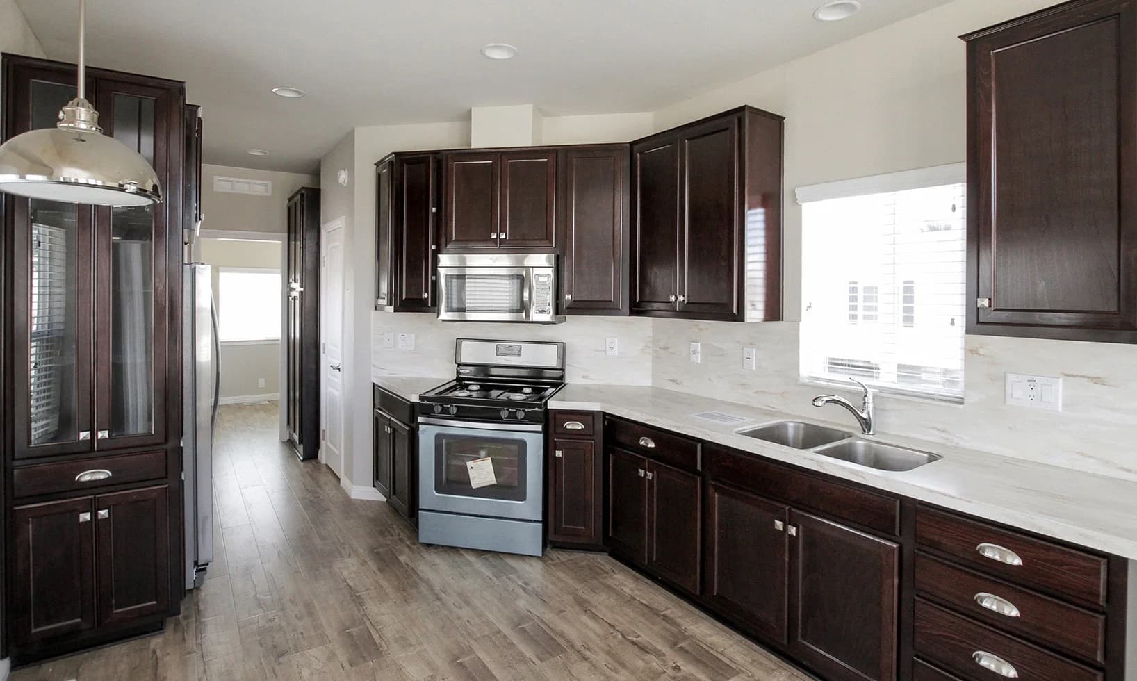 Sierra limited kitchen home features